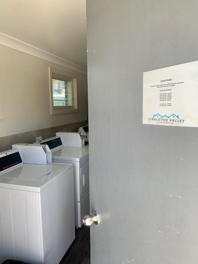 Singleton Valley Accommodation エクステリア 写真